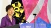 박근혜 한국 대통령 "북한 핵 포기하고 신뢰의 손 맞잡아야"