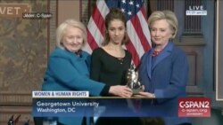 خەڵاتکردنی نادیە موراد