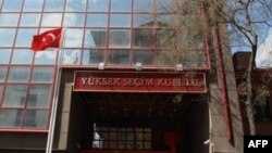 YSK Yedi Siyasetçinin Milletvekilliği Adaylığını Onayladı