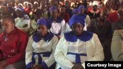 FILE: Abenhlanganiso yeZimbabwe Council Of Churches Women bakhulekela ukuthi kwenziwe ukhetho olubalulekileyo.