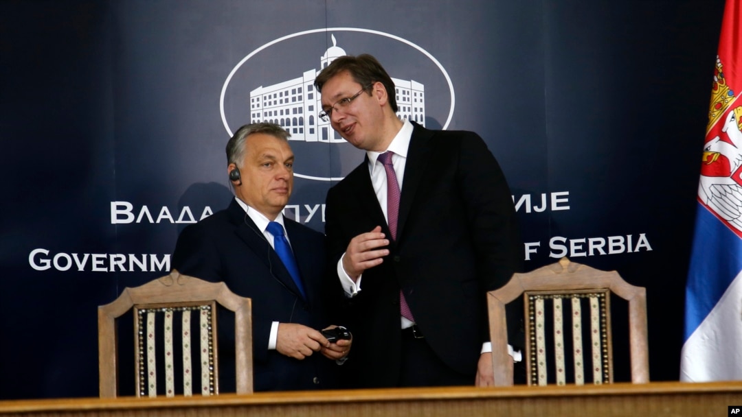 Premijeri Srbije i Madjarske Aleksandar Vučić i Viktor Orban pre konferencije za medije u Nišu, 21. oktobra 2016.