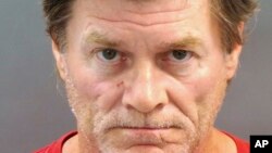 Edward Moore, un hombre de St. Louis, Missouri acusado de cuatro cargos de asalto y acción criminal armada.