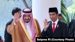 Raja Salman dan Presiden Joko Widodo (1/3) di Istana Bogor. (Foto: Setpres RI)