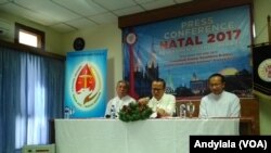 Uskup Agung Jakarta Mgr Ignatius Suharyo di Gereja Katedral Jakarta, 25 Desember 2017. (Foto:VOA/Andylala)