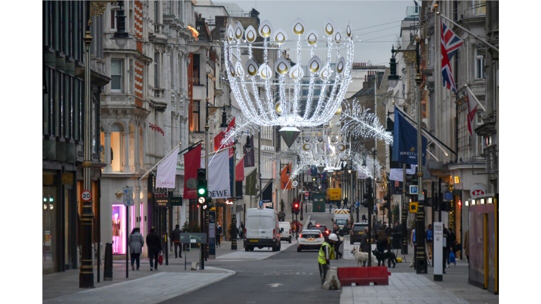 General view of a near empty New Bond Street, in London, Tuesday, Dec. 22, 2020.