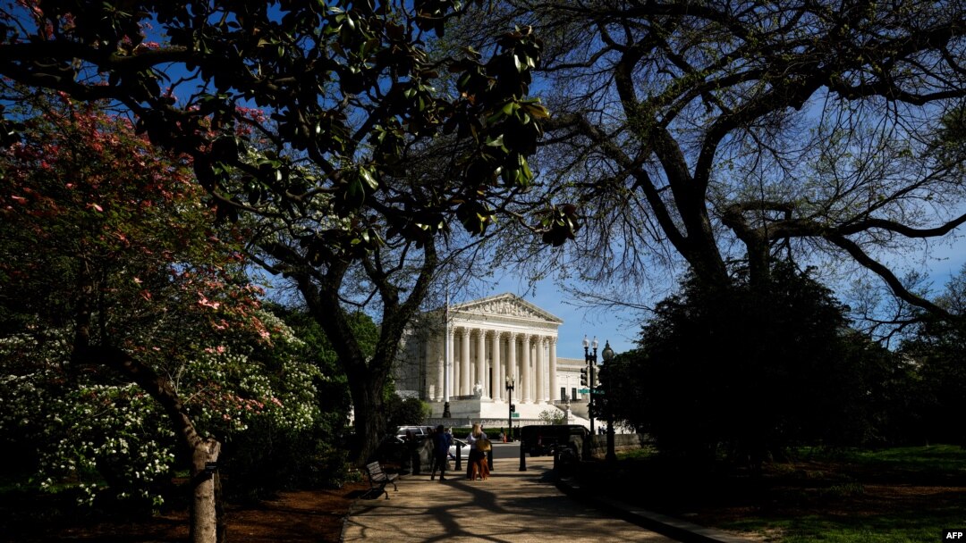Vrhovni sud SAD u Washingtonu, Advokati bivšeg predsjednika Donalda Trumpa će tvrditi da je imun od krivičnog gonjenja za djela koja su se navodno dogodila dok je bio na funkciji.