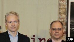 Zvicra arreston bankierin që i dha informacione Wikileaks