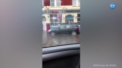 Londra’da Aşırı Yağışlar Sonrası Su Baskınları