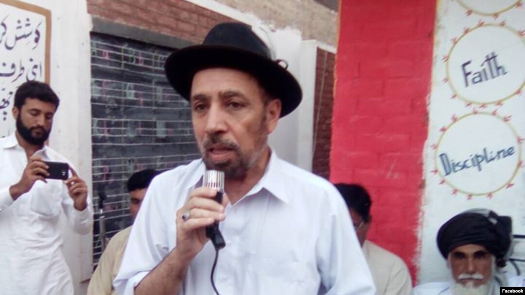 اکرام الله ګنډاپور 