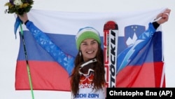 Tina Maze posle pobede u trci veleslaloma na Igrama u Sočiju