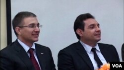 Nebojša Stefanović, predsednik skupštine Srbije i Aleksandar Vulin, ministar bez portfelja u Vladi Srbije zadužen za Kosovo