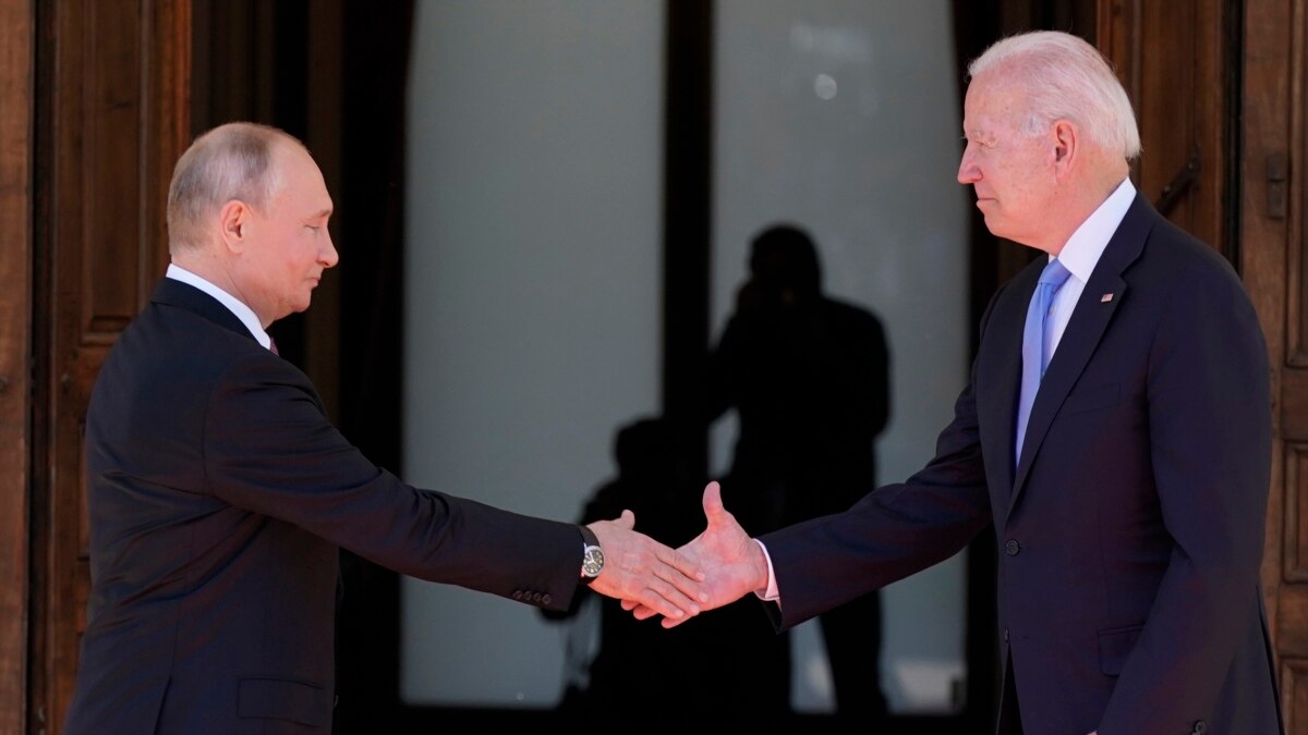Бајден го нарече Путин луд кучкин син