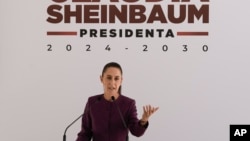 La presidenta electa de México, Claudia Sheinbaum, habla durante una conferencia de prensa en la Ciudad de México, el 11 de junio de 2024.