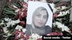 سارا دلدار زندانی سیاسی سابق 