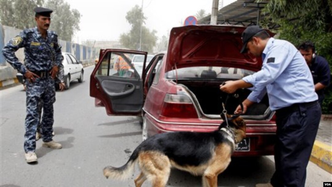 Polisi Irak meningkatkan pemeriksaan keamanan di pusat kota Baghdad (23/6).
