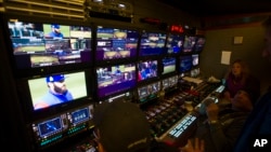 The World Series was broadcast live for the first time using the new ATSC 3.0 TV transmission standard on experimental station Channel 31 in Cleveland, Oct. 26, 2016.
