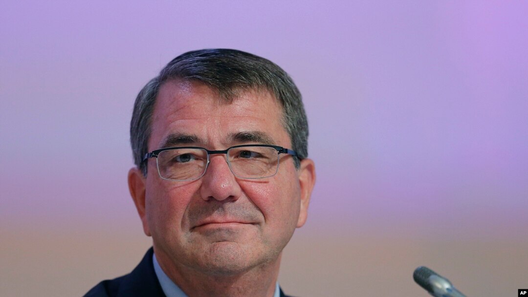 Bộ trưởng Quốc phòng Hoa Kỳ Ashton Carter sẽ hội đàm với các tướng lĩnh, đại sứ và các nhà lãnh đạo khác trong những cuộc họp kín tại trụ sở Bộ Tư lệnh đặc trách châu Âu của Mỹ để thẩm định tình hình