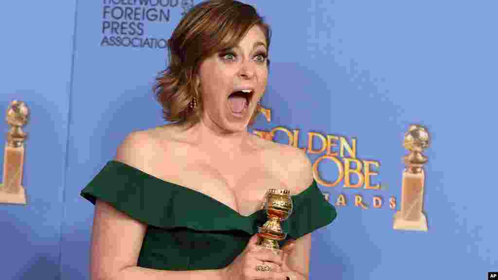 Rachel Bloom ተሸላሚት መበል 73 ጎልደን ግሎፕ