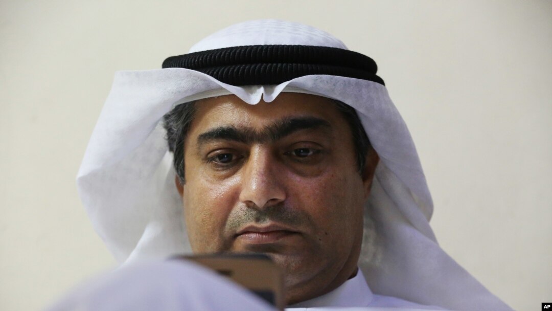 مەنسوڕ ئەحمەد 