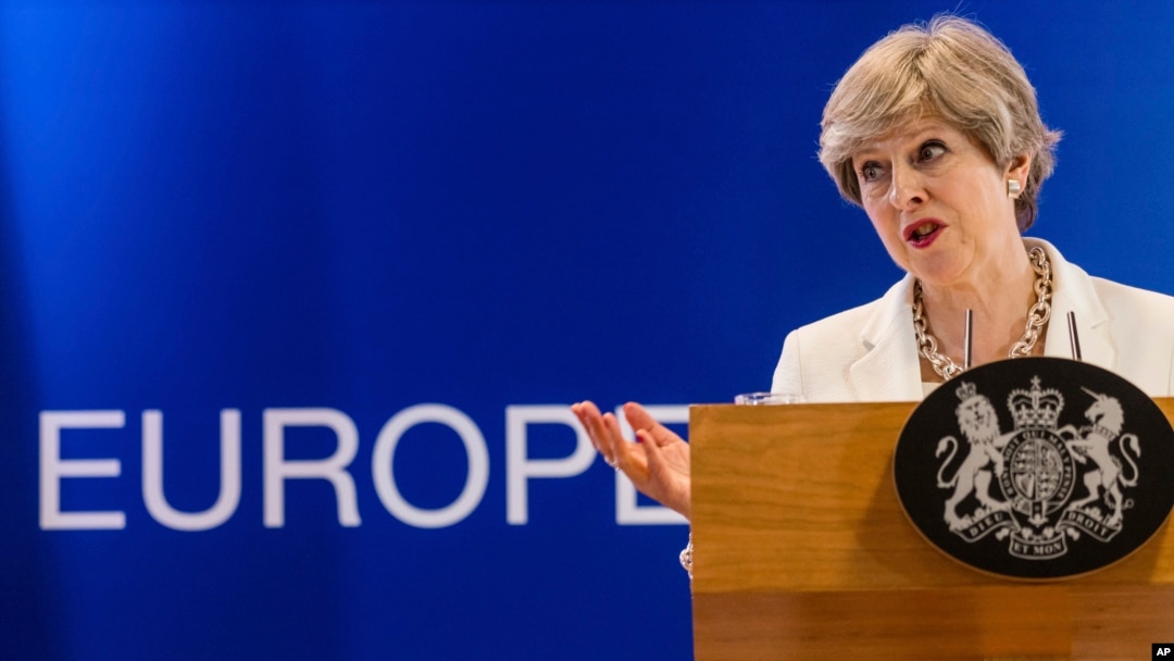 PM Inggris Theresa May saat berbicara pada KTT Uni Eropa di Brussels (23/6). 