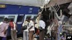 Inde : au moins 65 morts dans un déraillement de train imputé aux rebelles maoïstes