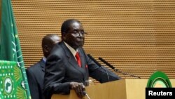 Zimbabwe's President Robert Mugabe addresses the opening ceremony of the 26th Ordinary Session of the Assembly of the African Union (AU) at the AU headquarters in Ethiopia's capital Addis Ababa, Jan. 30, 2016.