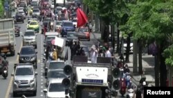 Thai drivers take to streets to protest government's handling of covid crisis