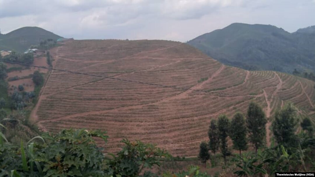 Ubutaka abaturage bavuga ko bambuwe na leta