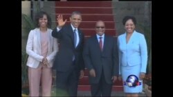 奥巴马参观关押曼德拉南非罗本岛监狱