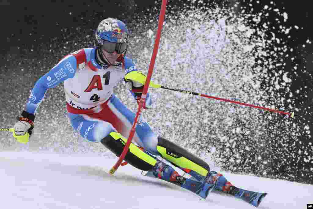 France&#39;s Clement Noel speeds down the course during an Alpine ski men&#39;s World Cup slalom in Kitzbühel, Austria.