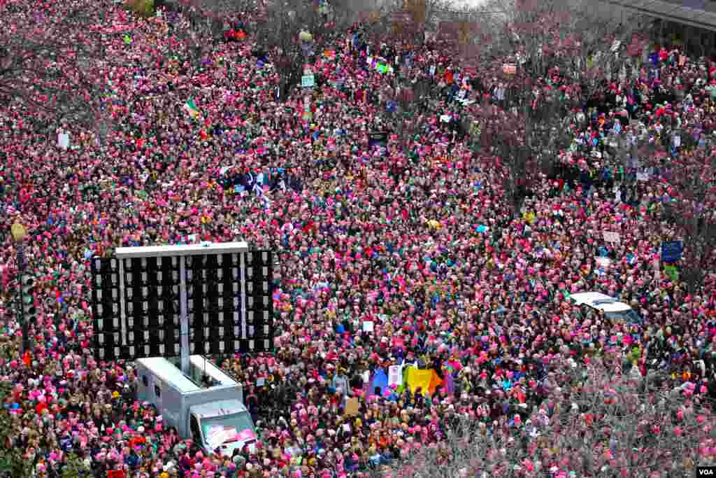 واشنگٹن میں ہونے والے ایک مظاہرے کا منظر