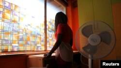 Une ancienne prostituée nigériane au Centre pour filles victimes de trafic humain près de Catane, Italie, 14 septembre 2016. 