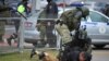 Polisi Belarus Tembakan Gas Air Mata, Pukuli Demonstran di Minsk