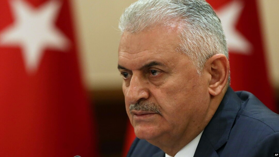 PM Binali Yildirim hari Selasa (19/7), memperingatkan rakyat Turki untuk tidak melakukan balas dendam atas kudeta yang gagal. 