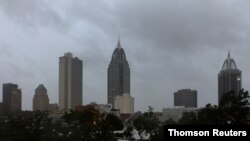 Vista del centro de Mobile, Alabama, antes de la llegada del huracán Sally. Martes 15 de septiembre de 2020.