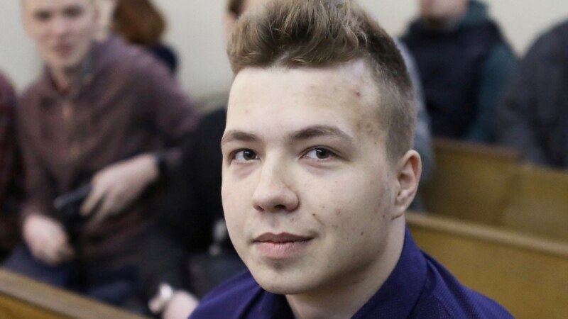 Wartawan Pembangkang Belarus Dihukum 8 Tahun Penjara 8 Wartawan Pembangkang Belarus Dihukum 8 Tahun Penjara