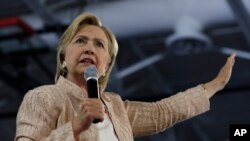 La candidat démocrate à la Maison Blanche, Hillary Clinton, le 17 août 2016. (AP Photo/Carolyn Kaster)