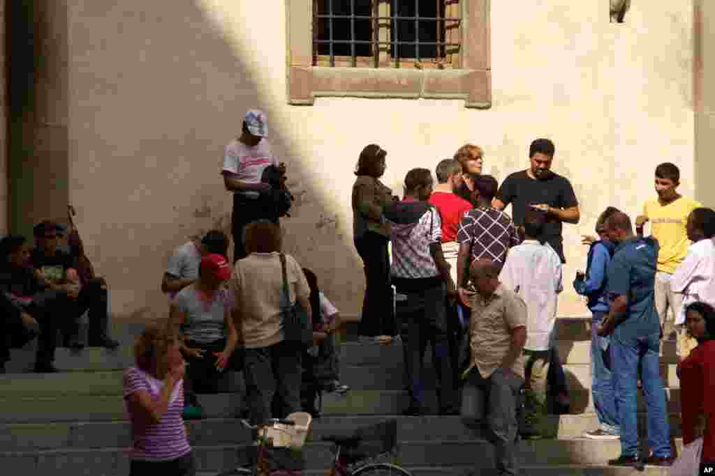 Hundreds of migrants come to this soup kitchen run by Catholic charity Caritas (Photo Mark Abouzeid)