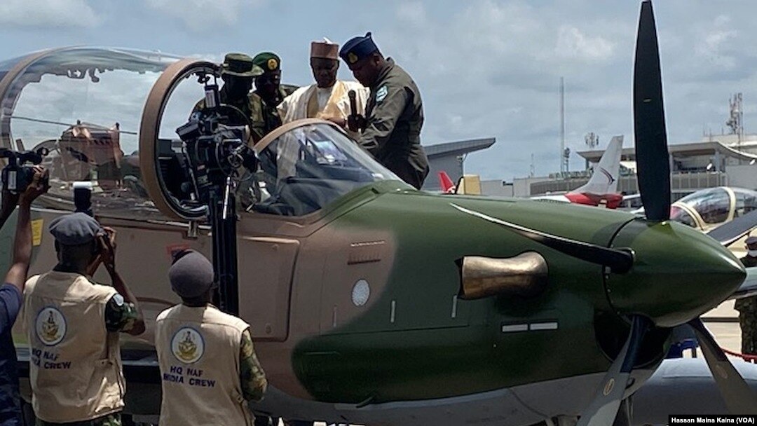 Jiragen A29 na Super Tucano.