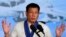 Presiden Filipina Rodrigo Duterte berbicara di pangkalan udara militer di Angeles City, sebelah timur Manila, Filipina (5/7). (EPA/Francis R. Malasig)
