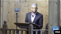 Sheikh Abdirahman Sharif delivers Friday sermon at Dar al-Hjira mosque in Minneapolis on Nov 5, 2018.