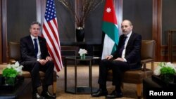 美国国务卿安东尼·布林肯（Antony Blinken）1月7日在安曼会晤约旦外交大臣艾曼·萨法迪（Ayman Safadi）。